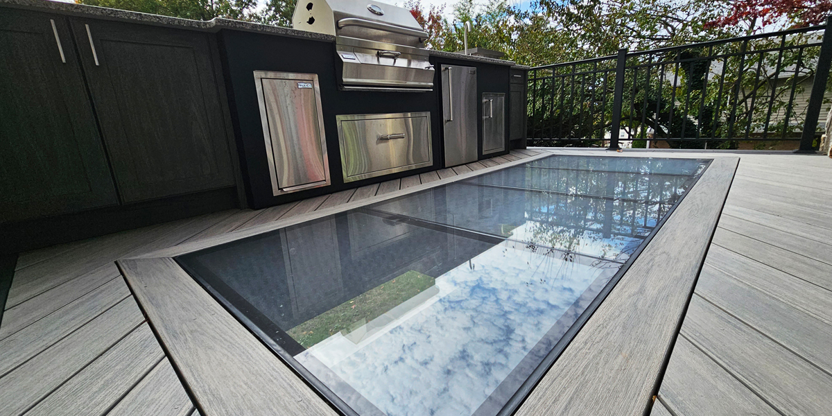 Revolutionizing Deck Design: Glass Flooring for Modern Decks